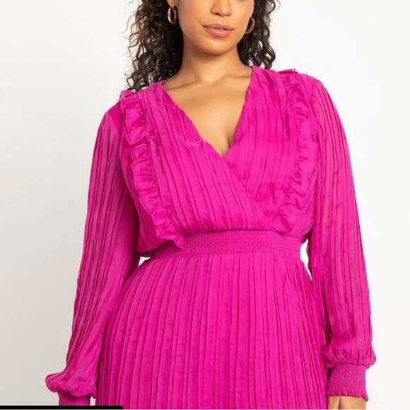 DRESS 👗 NWT - Picture 3 of 6